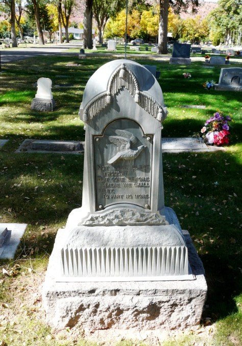 Beautiful headstone with no name, Richfield, Utah
